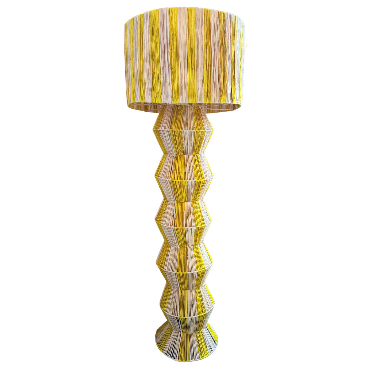 Lampa stojąca w stylu boho, model Tulum, box