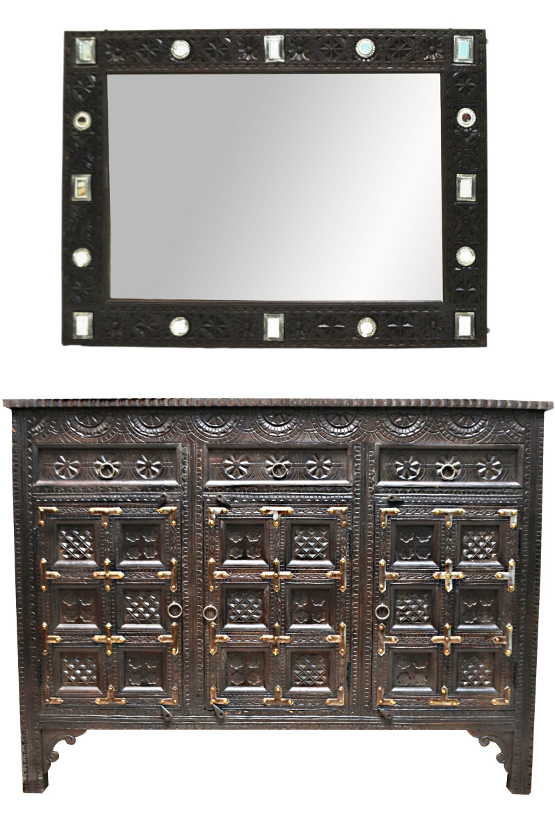 Zestaw orientalny: kredens z lustrem Haw box