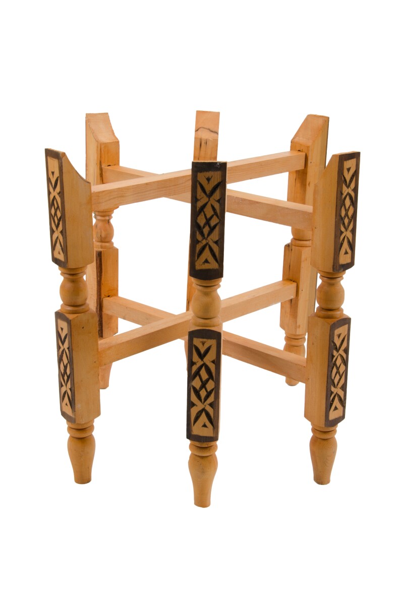 Orient – jasna drewniana podstawa  box